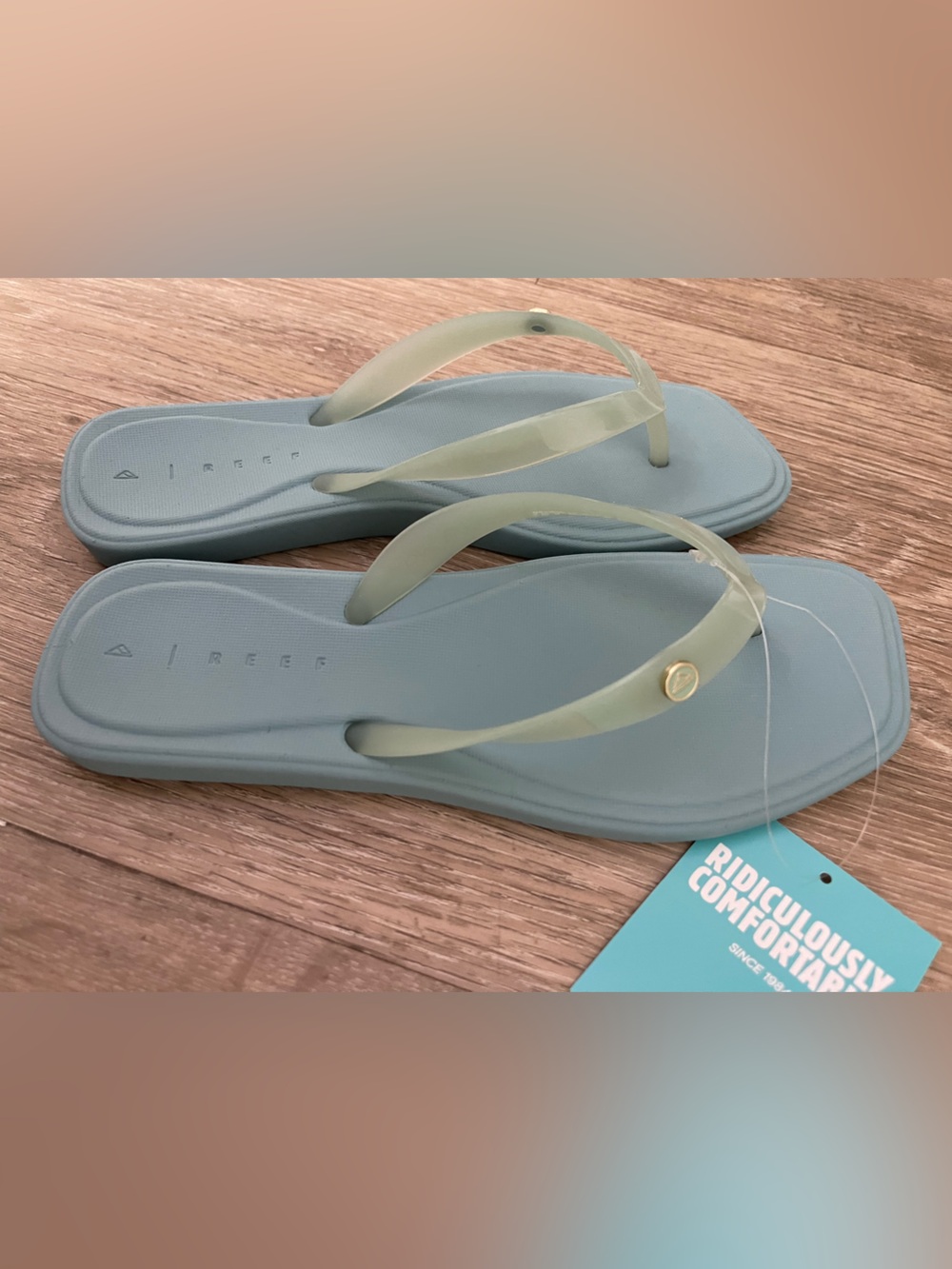 Reef Solaye Women's Water-Friendly Flip-Flops- 7 - Picture 9 of 12